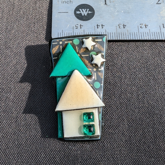 HousePins by Lucinda - Picture 3 of 4